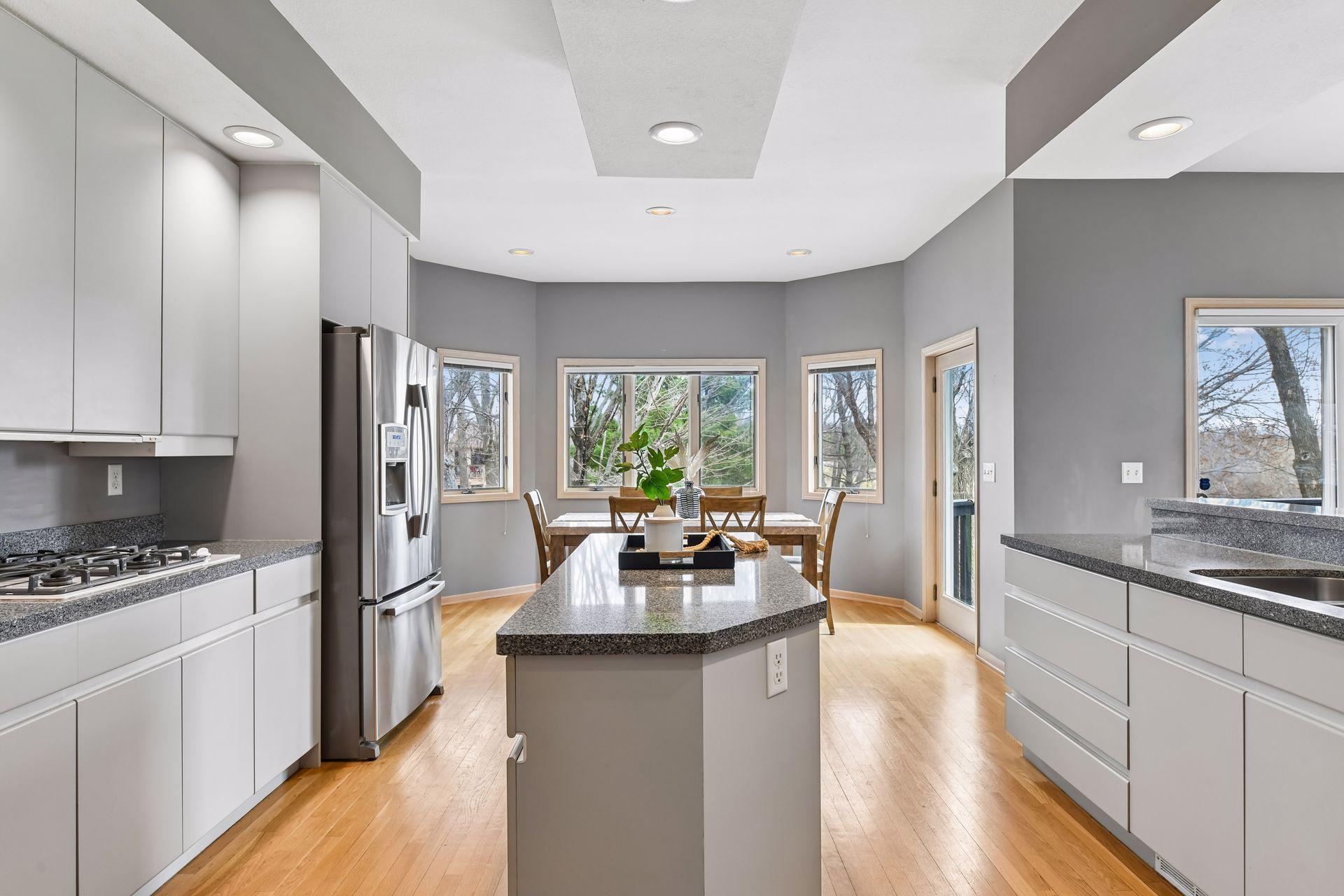 2065 Woodstone Court - Spacecrafting - 0049.jpg