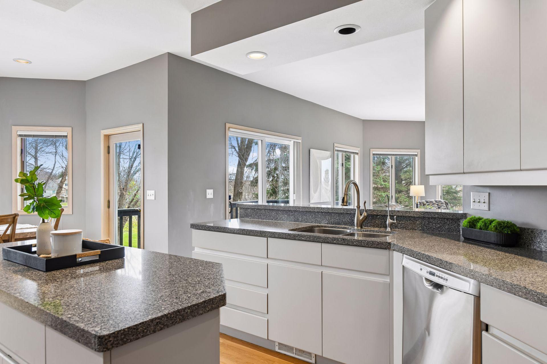 2065 Woodstone Court - Spacecrafting - 0044.jpg