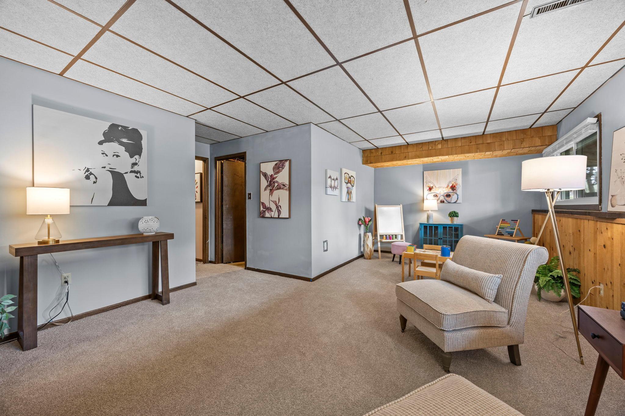 47-web-or-mls-11143 Xavier Rd-225.jpg