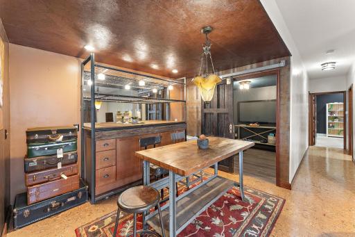 8116 Clifford Circle, Inver Grove Heights, MN 55076