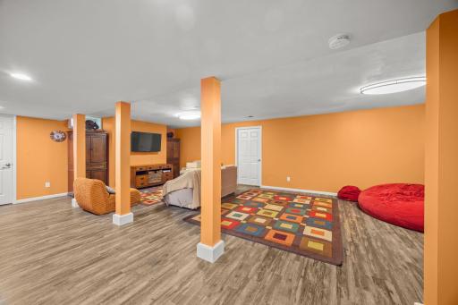 426 N Gorman Avenue, Litchfield, MN 55355