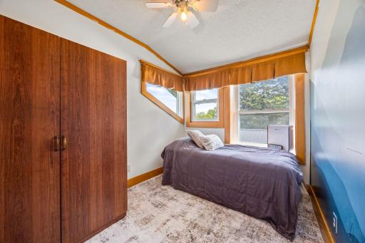 426 N Gorman Avenue, Litchfield, MN 55355