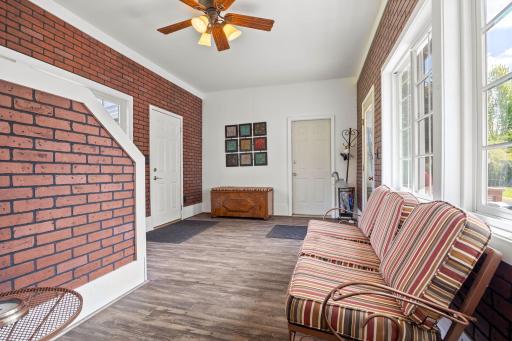 426 N Gorman Avenue, Litchfield, MN 55355