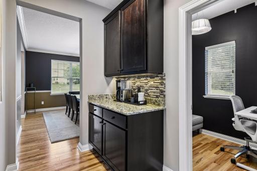 2555 Heron Lane, Victoria, MN 55386