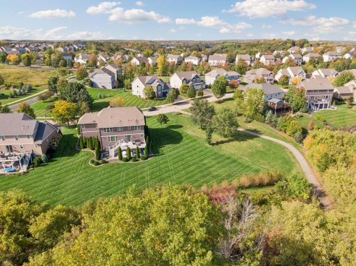 2555 Heron Lane, Victoria, MN 55386