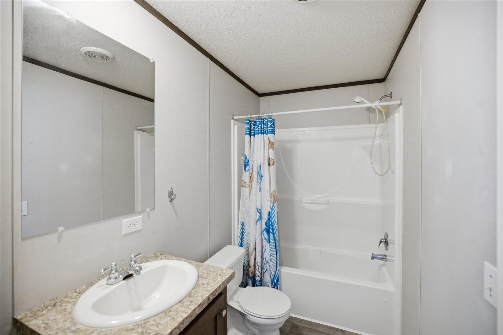 23-Reshoot - Interior.jpg