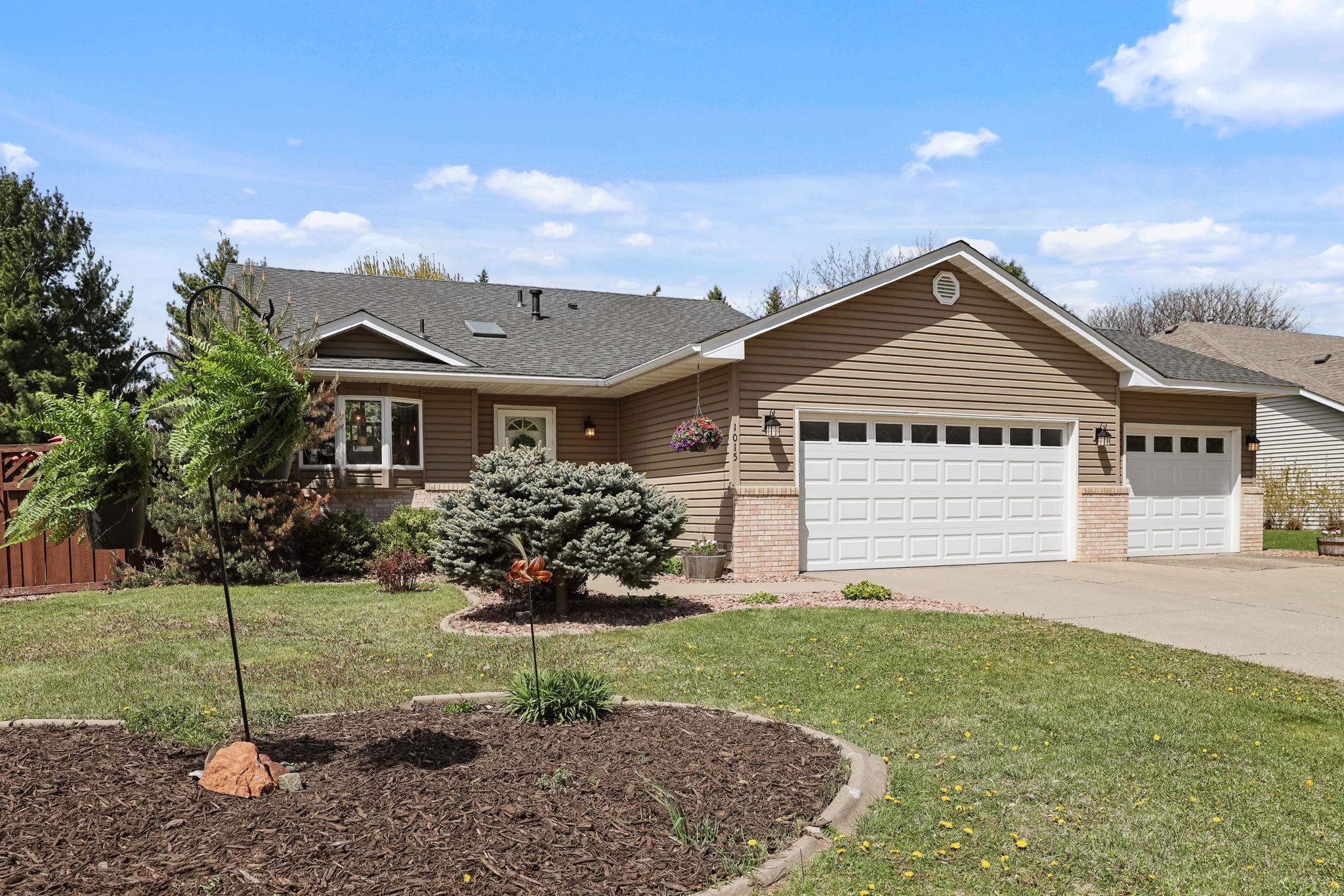 3-web-or-mls-AT8A6424.jpg