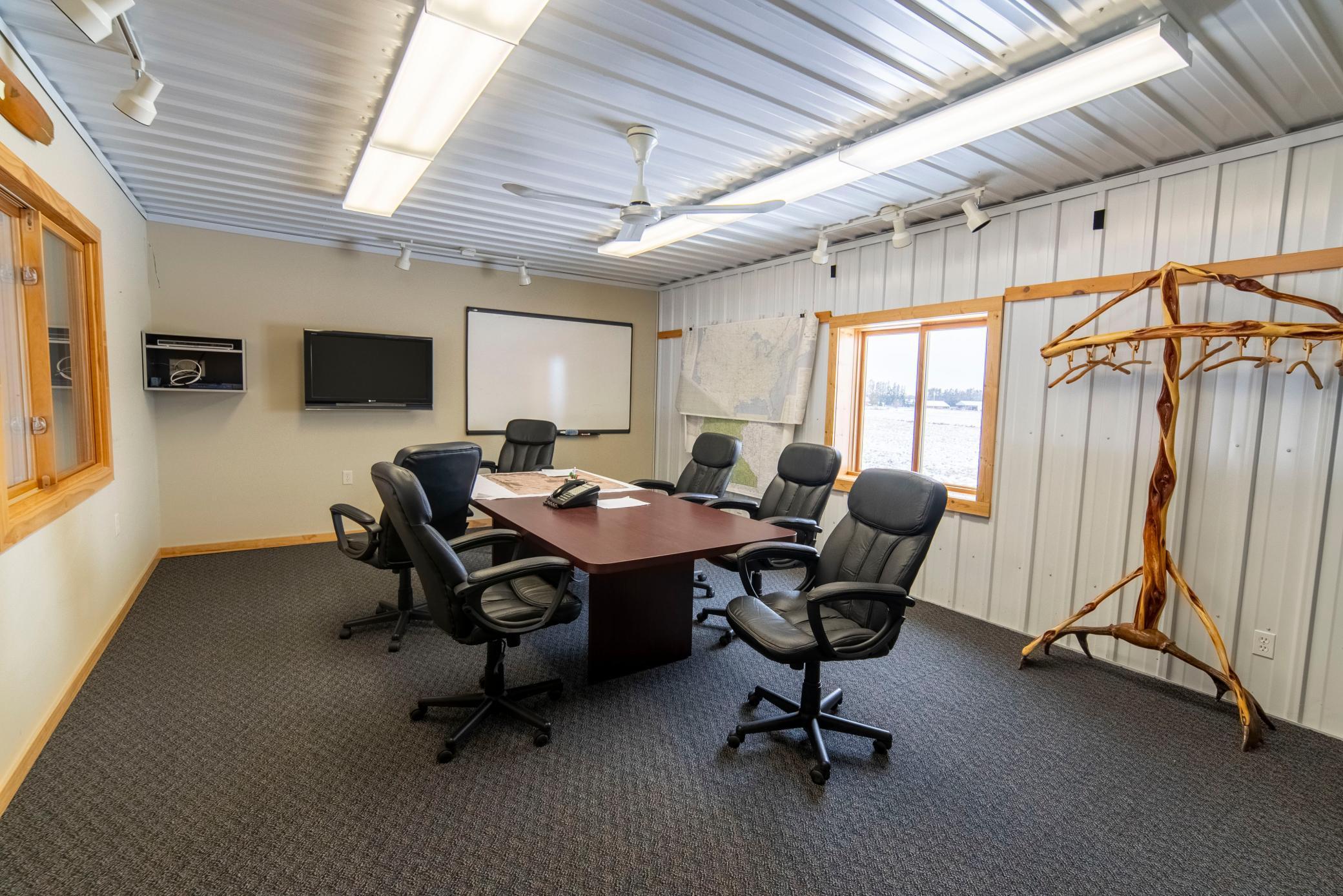 Another flight planning room!