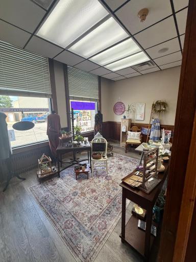 631 Main Street, Walnut Grove, MN 56180