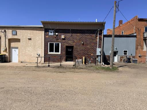 631 Main Street, Walnut Grove, MN 56180