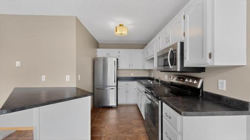 281 Zumbro Drive NW, Rochester, MN 55901