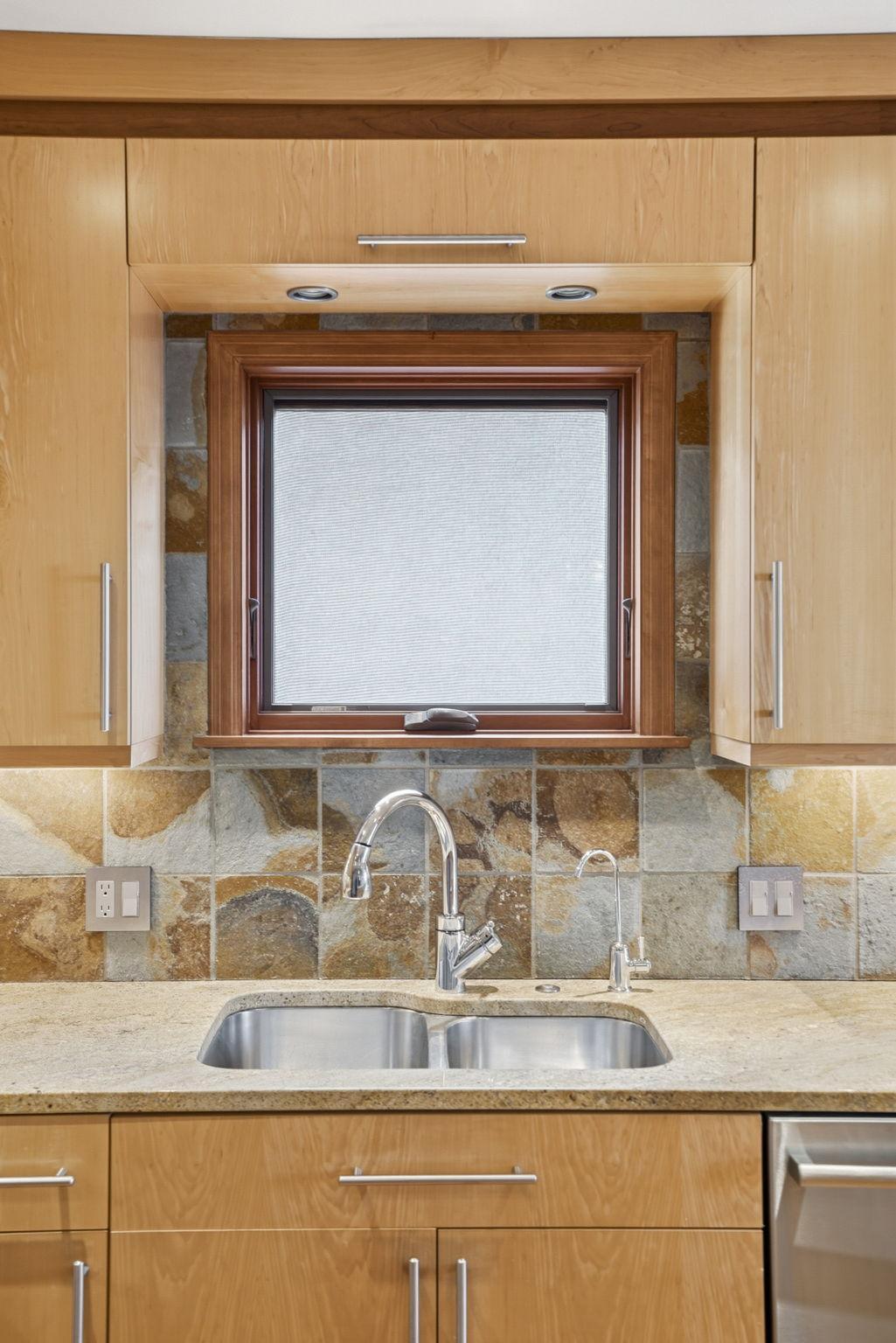 All of the details make the kitchen shine