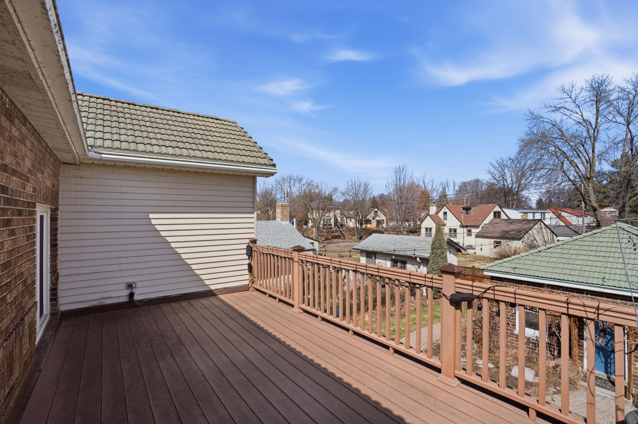 Upper level maintenance free deck