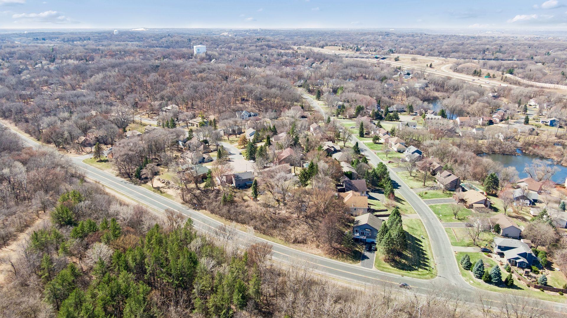 Hoovering over Lebanon Hills looking toward Safari