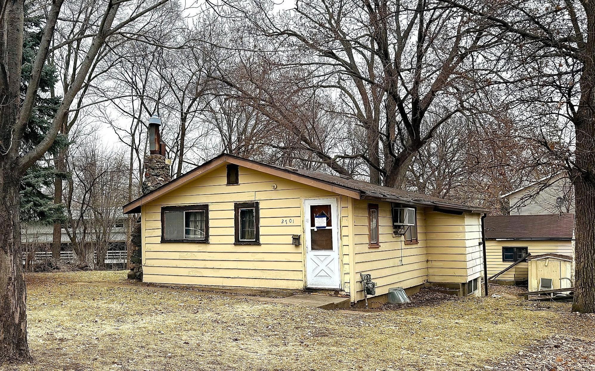 2701 Blackstone Ave. S, St. Louis Park