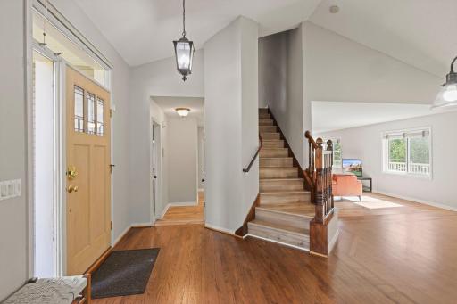 9214 161st Street W, Lakeville, MN 55044