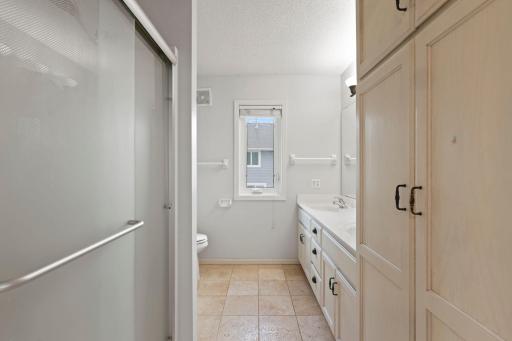 9214 161st Street W, Lakeville, MN 55044