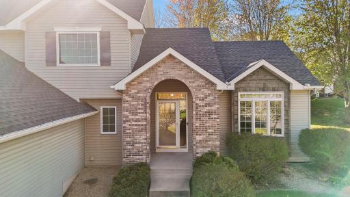 9214 161st Street W, Lakeville, MN 55044