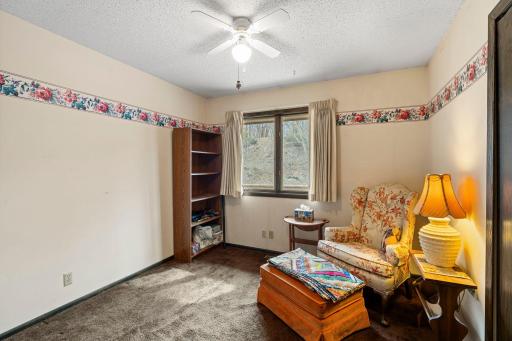 2309 Horizon Road, Burnsville, MN 55337
