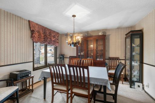 2309 Horizon Road, Burnsville, MN 55337
