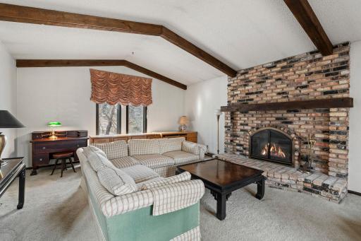 2309 Horizon Road, Burnsville, MN 55337