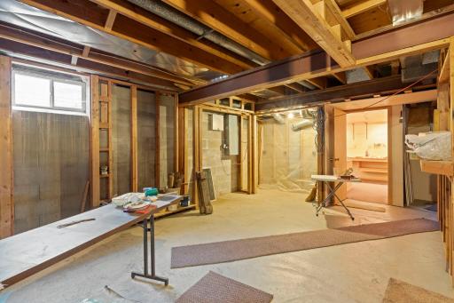 2309 Horizon Road, Burnsville, MN 55337