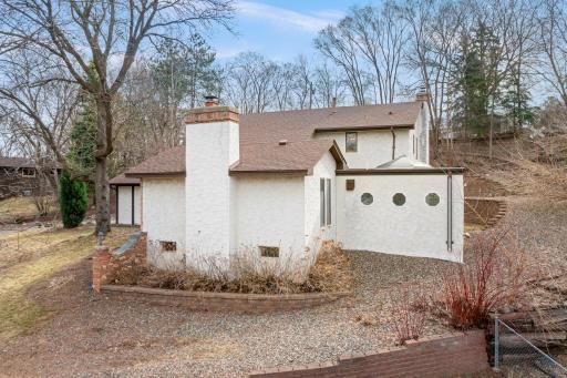 2309 Horizon Road, Burnsville, MN 55337