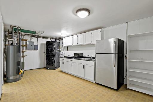 9242 Queen Avenue S, Minneapolis, MN 55431