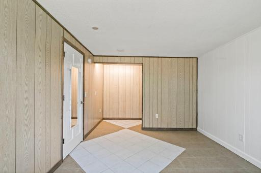 9242 Queen Avenue S, Minneapolis, MN 55431