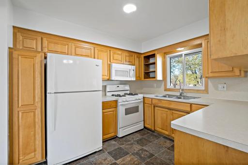 9242 Queen Avenue S, Minneapolis, MN 55431