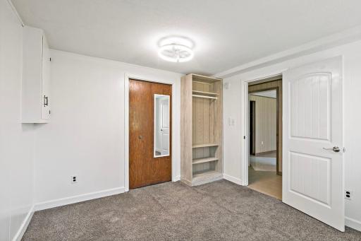 9242 Queen Avenue S, Minneapolis, MN 55431