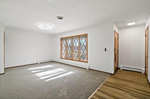 9242 Queen Avenue S, Minneapolis, MN 55431