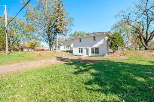9242 Queen Avenue S, Minneapolis, MN 55431