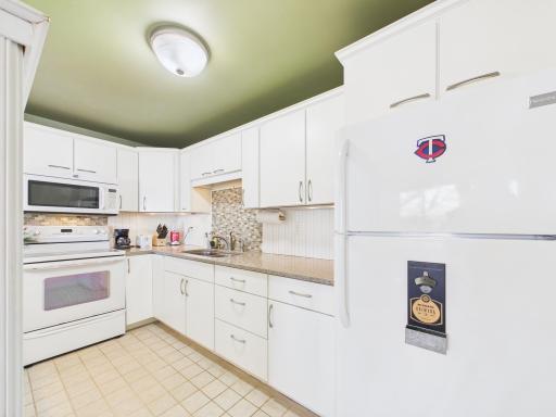 104 Baycrest Road, Glenwood, MN 56334