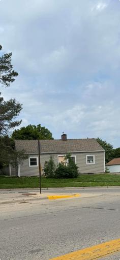 Photo for 1064 S Grove Avenue, Owatonna, MN 55060 - listing #7036974 1064 S Grove Avenue, Owatonna, MN 55060