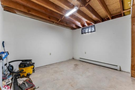 7320 90th Street SE, Stewartville, MN 55976