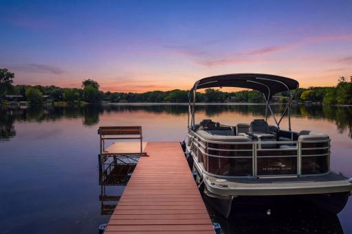 15600 Logarto Lane, Burnsville, MN 55306