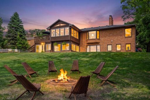 15600 Logarto Lane, Burnsville, MN 55306