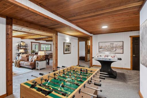15600 Logarto Lane, Burnsville, MN 55306