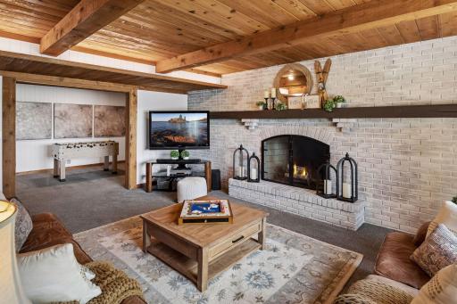 15600 Logarto Lane, Burnsville, MN 55306