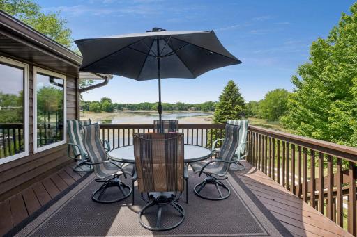15600 Logarto Lane, Burnsville, MN 55306