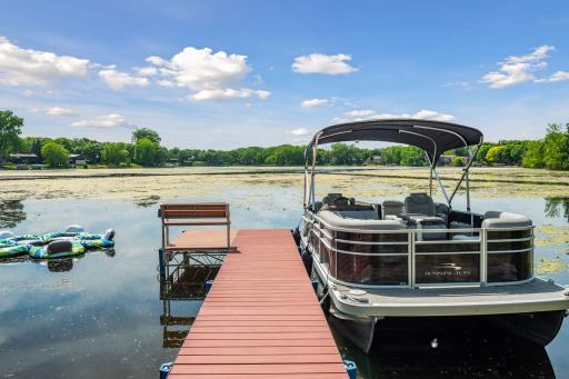 15600 Logarto Lane, Burnsville, MN 55306