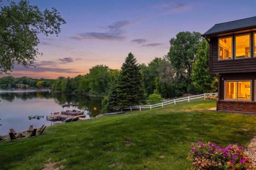 15600 Logarto Lane, Burnsville, MN 55306