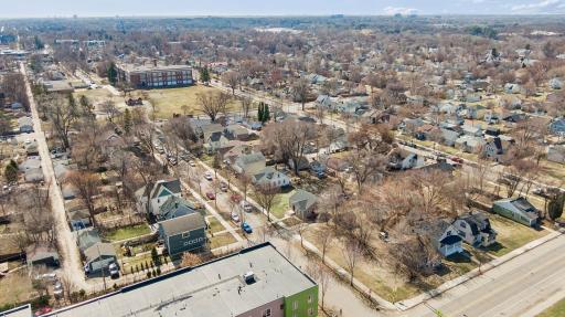 1815 Queen Avenue N, Minneapolis, MN 55411
