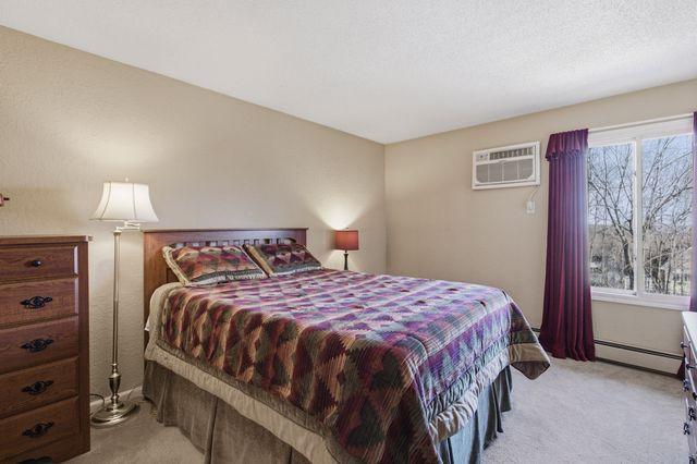 Generously-sized Primary BR