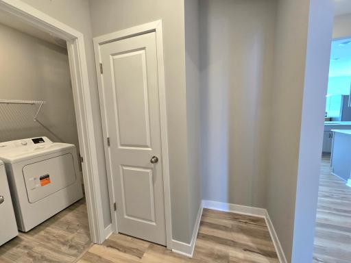 Harmony Garage Entry. Photos are of actual home. Colors and options may vary. Ask Sales Agent for details.