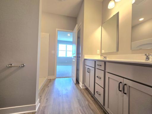 Harmony Primary Bathroom. Photos are of actual home. Colors and options may vary. Ask Sales Agent for details.