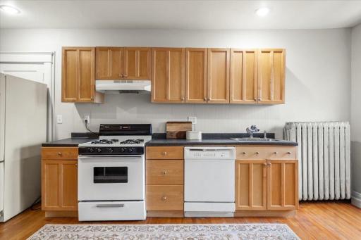 341 Dayton Avenue, Saint Paul, MN 55102