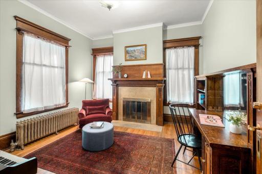 341 Dayton Avenue, Saint Paul, MN 55102