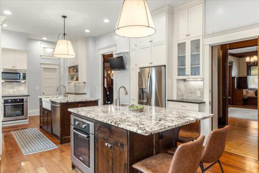341 Dayton Avenue, Saint Paul, MN 55102